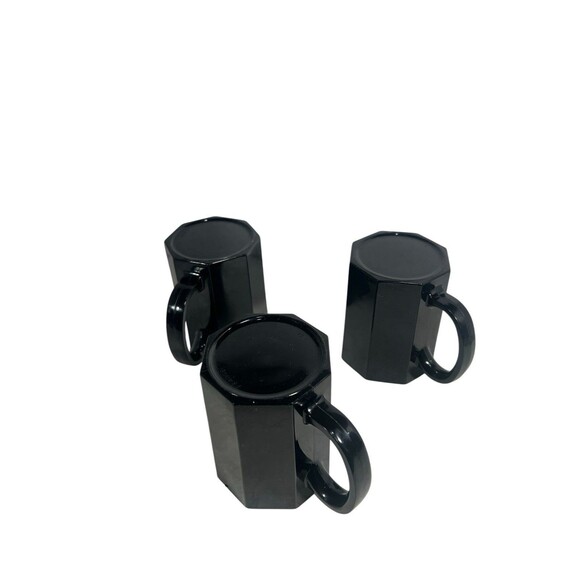Vintage Black Glass Arcoroc Octime France Octagon Coffee Mugs Cups 8oz Set Of 3 - Picture 11 of 11